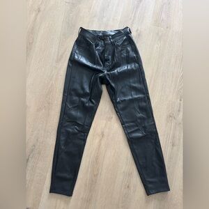 Levi’s 721 black leather pants